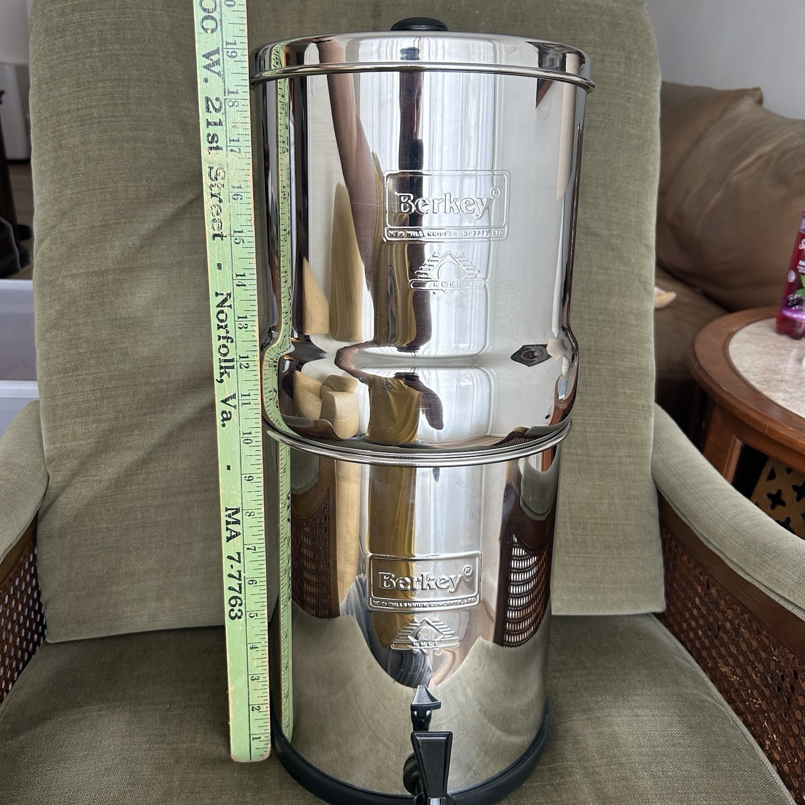 Big Berkey Water Filter System 2.25 Gallon Stainless Steel No Stand W Filters