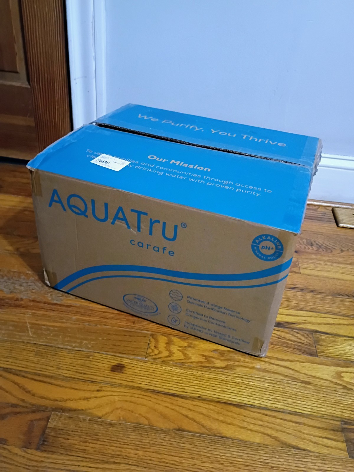 NEW AquaTru Carafe Countertop Water Purifier – Model AT100