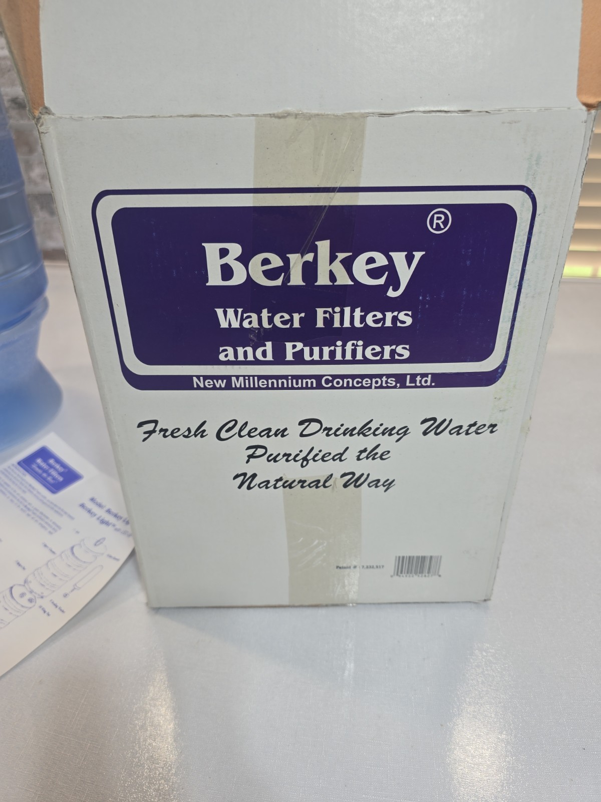 Berkey Light Water Filtration System W/2 Black Filter Elements ****READ***