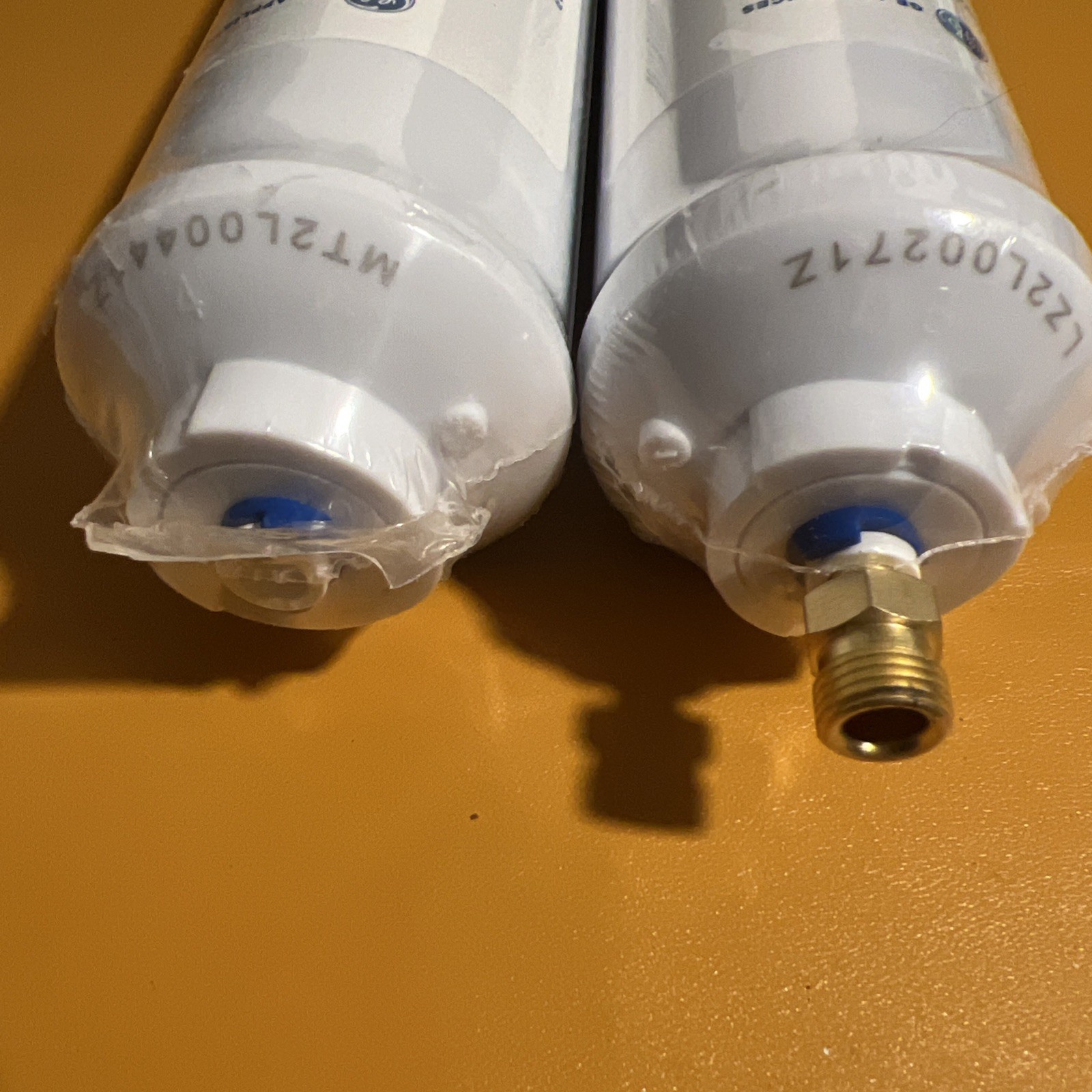 2 GE Appliances GXRTLL 5-Year in-LINE Filtration System Water Filter (1 Adapter)
