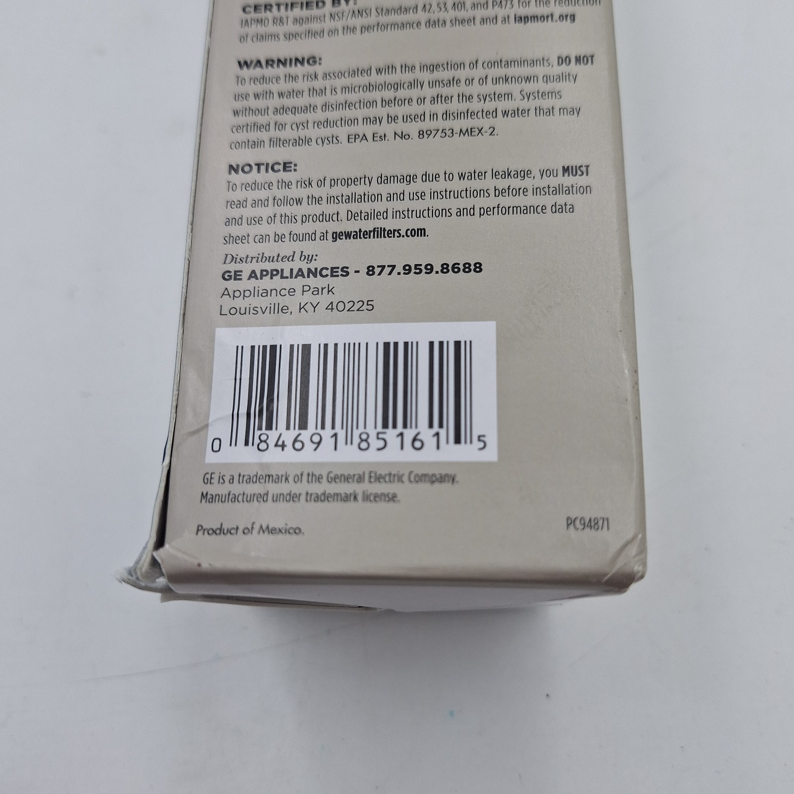 GE XWFE Refrigerator Water Filter White New Box Damage
