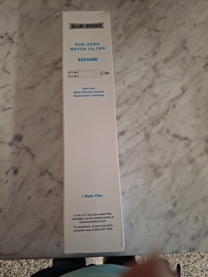 Sub-Zero 4204490 Refrigerator Water Filter Cartridge Replacement 1 Pack OEM