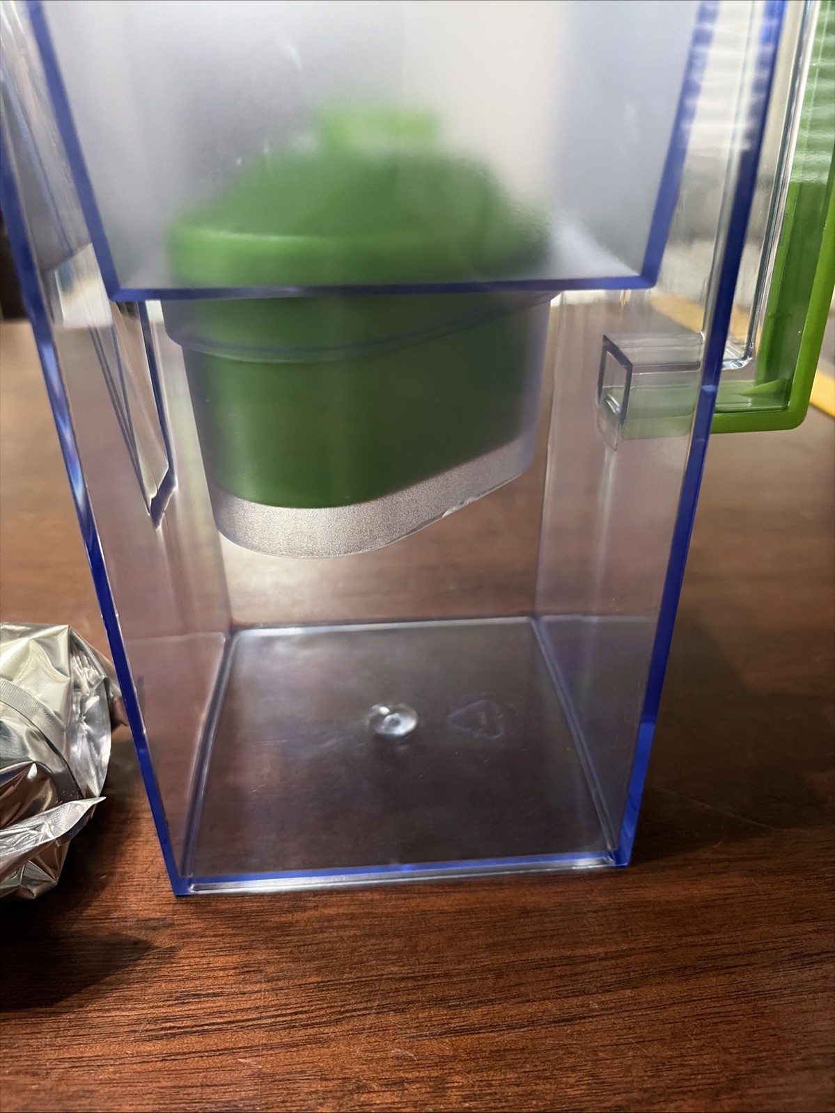 Turapur Hydrogen Water Filter Pitcher Green – Preowned + 1 New Filter