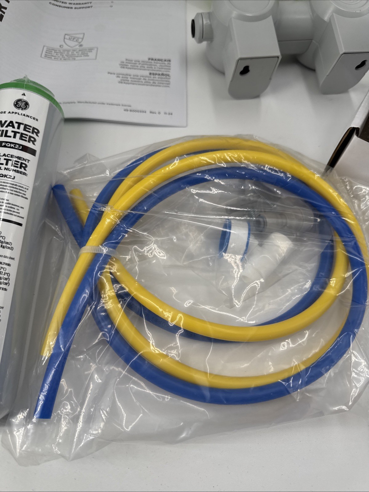 GE Under Sink Dual Stage Water Filtration System with Faucet GXK255TBN