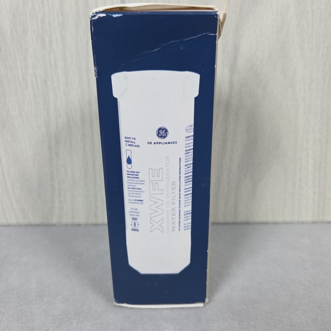 GE XWFE Refrigerator Water Filter White Without Chip New Genuine Filter Open Box