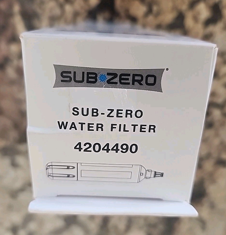 Sub-Zero 4204490 Refrigerator Water Filter Cartridge Replacement 1 Pack OEM