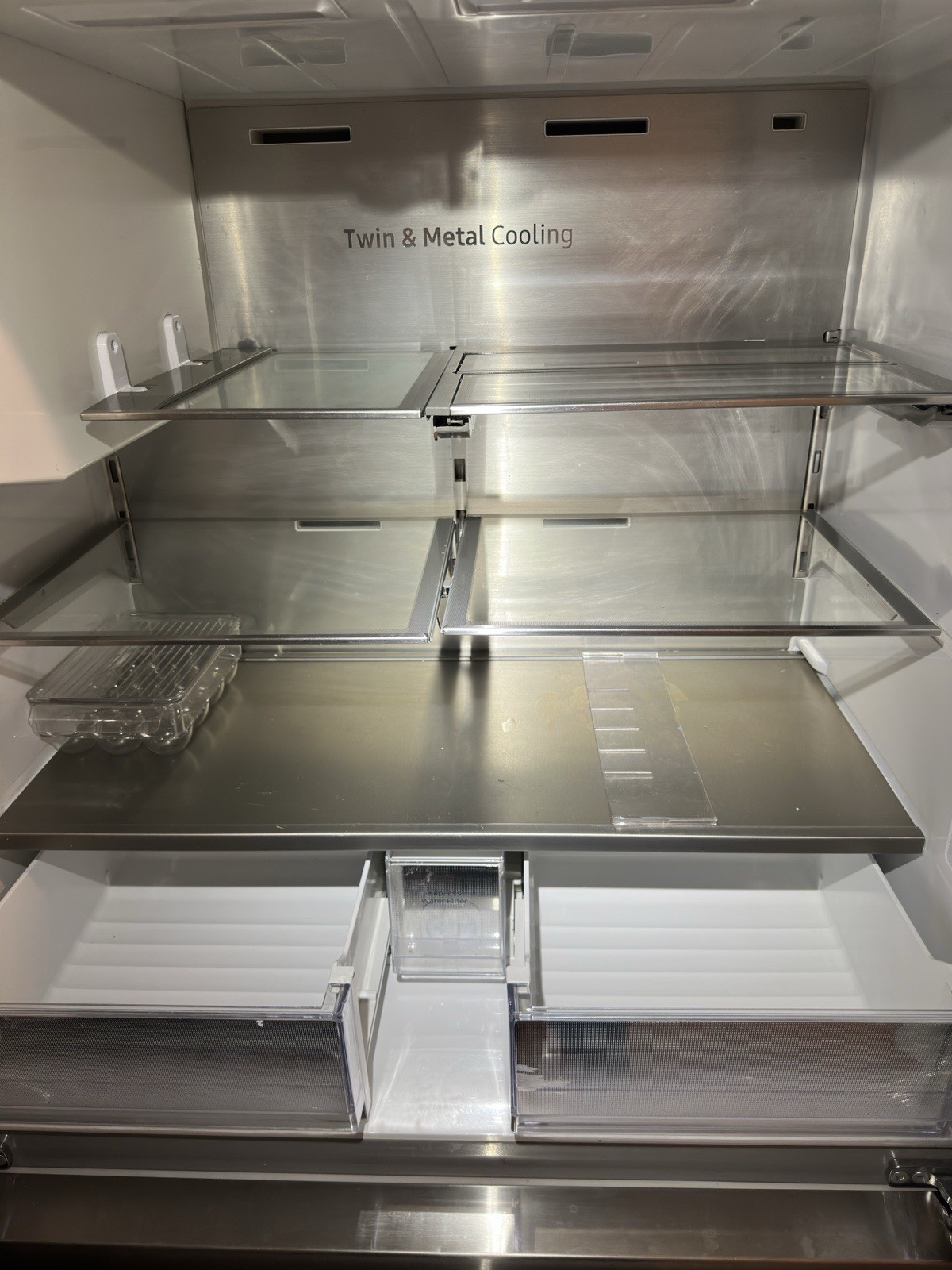 Beautiful Samsung Smart Fridge With Give Screen Ice Maker And Water Dispenser