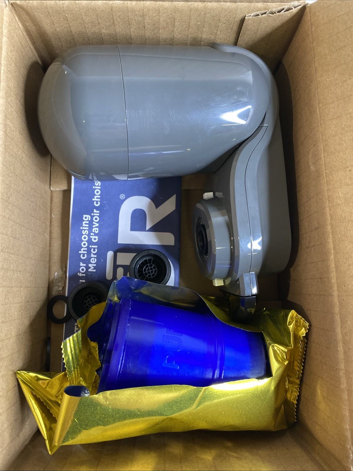 PUR PLUS Vertical Faucet Mount Water Filtration System FM2500V Gray