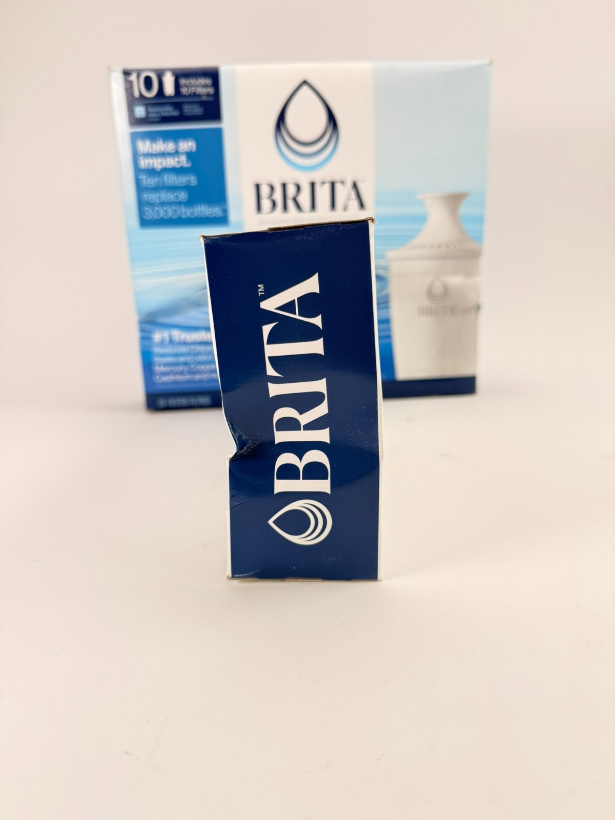 Brita 987554 Pitcher Replacement Filters – 10 Pack- Damaged Box- See Pictures