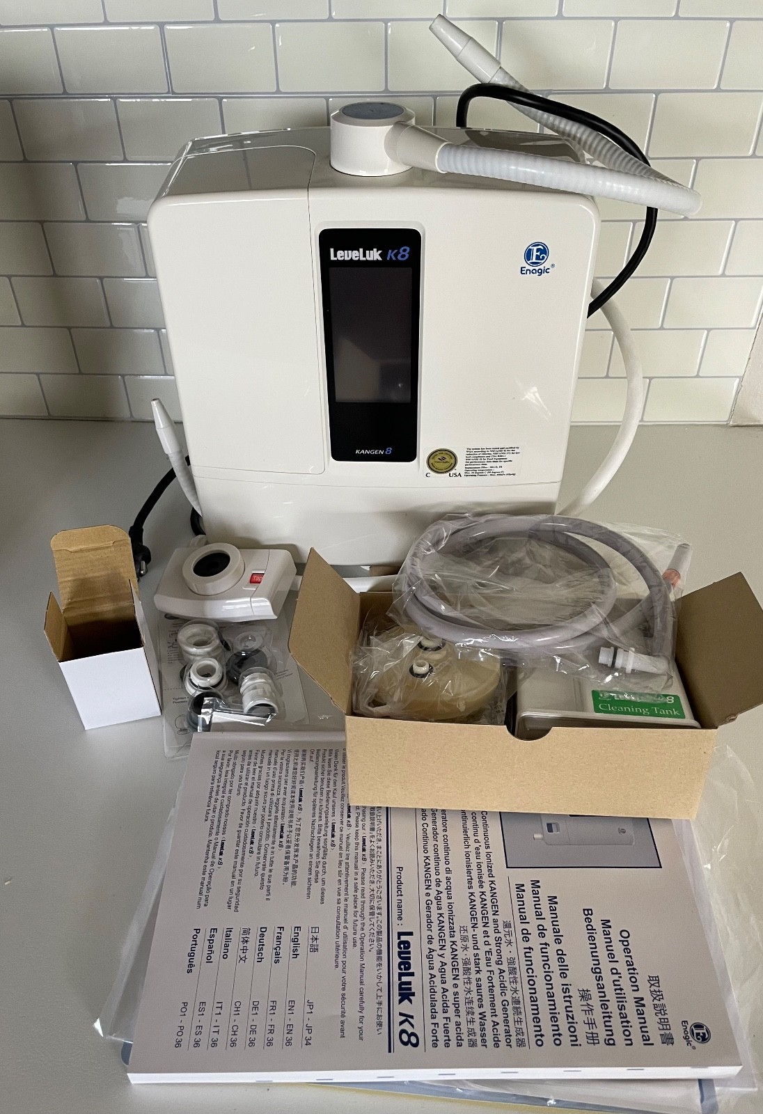 Enagic LeveLuk K8 KANGEN WATER Alkaline Filtration Ionizer Machine *WORKS WELL