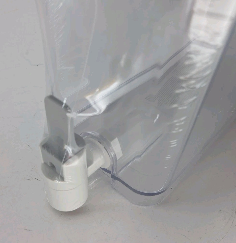 Brita UltraMax 27 Cup Large Water Filter Dispenser Fridge Purifier White/Gray