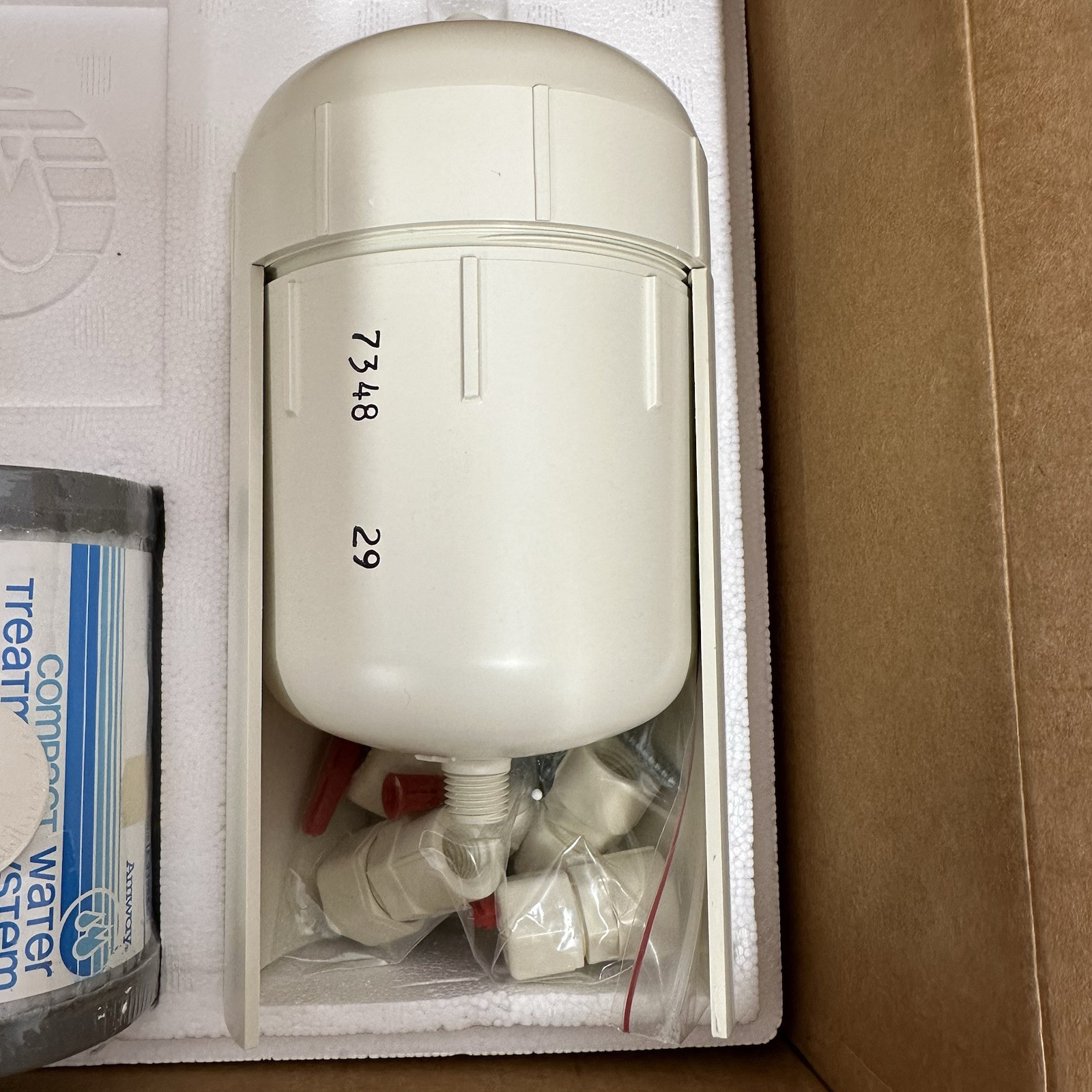 Amway E-9395 R2 Compact Water Treatment System with Sealed E-9396 Filter New