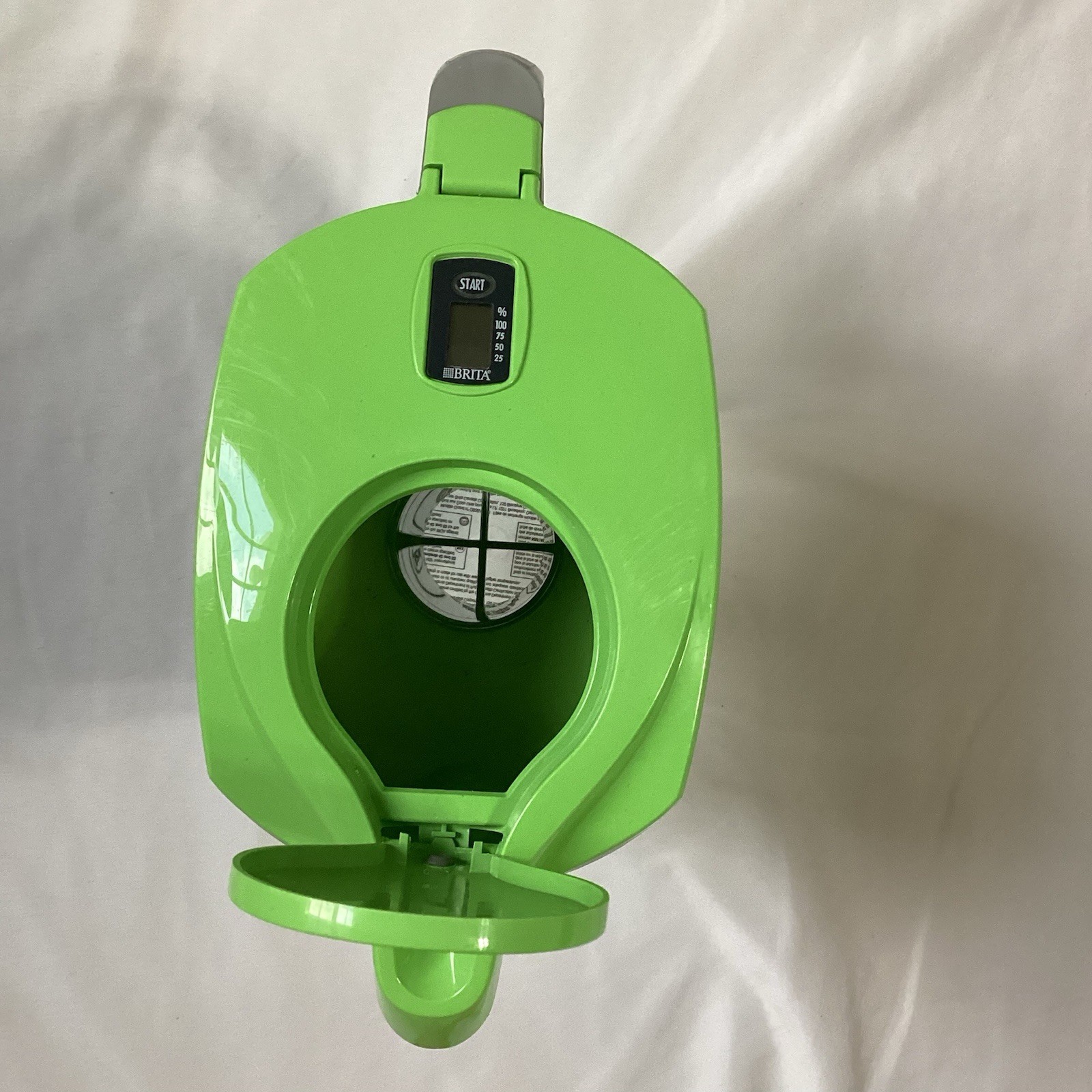 Brita Grand Water Filtration 10 Cup Green Top Water Pitcher Model OB36
