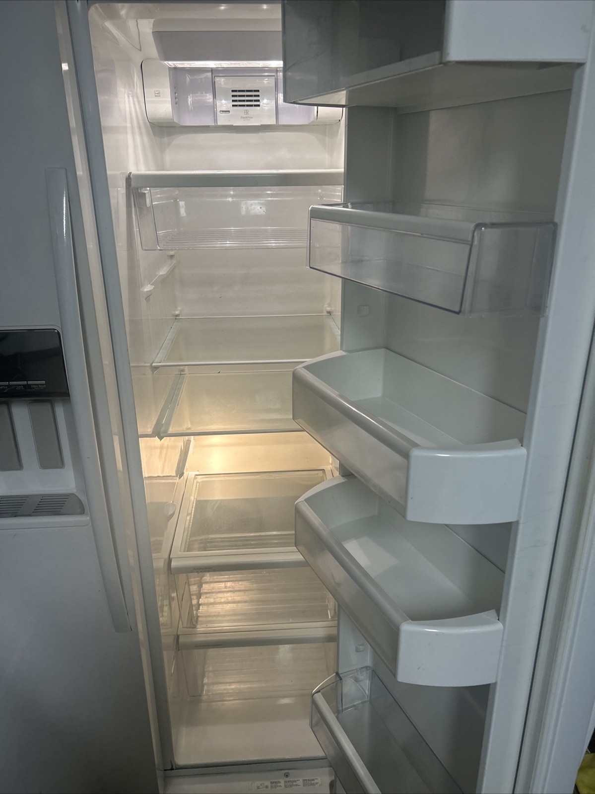 Whirlpool Gold 26 CU Inch Refrigerator