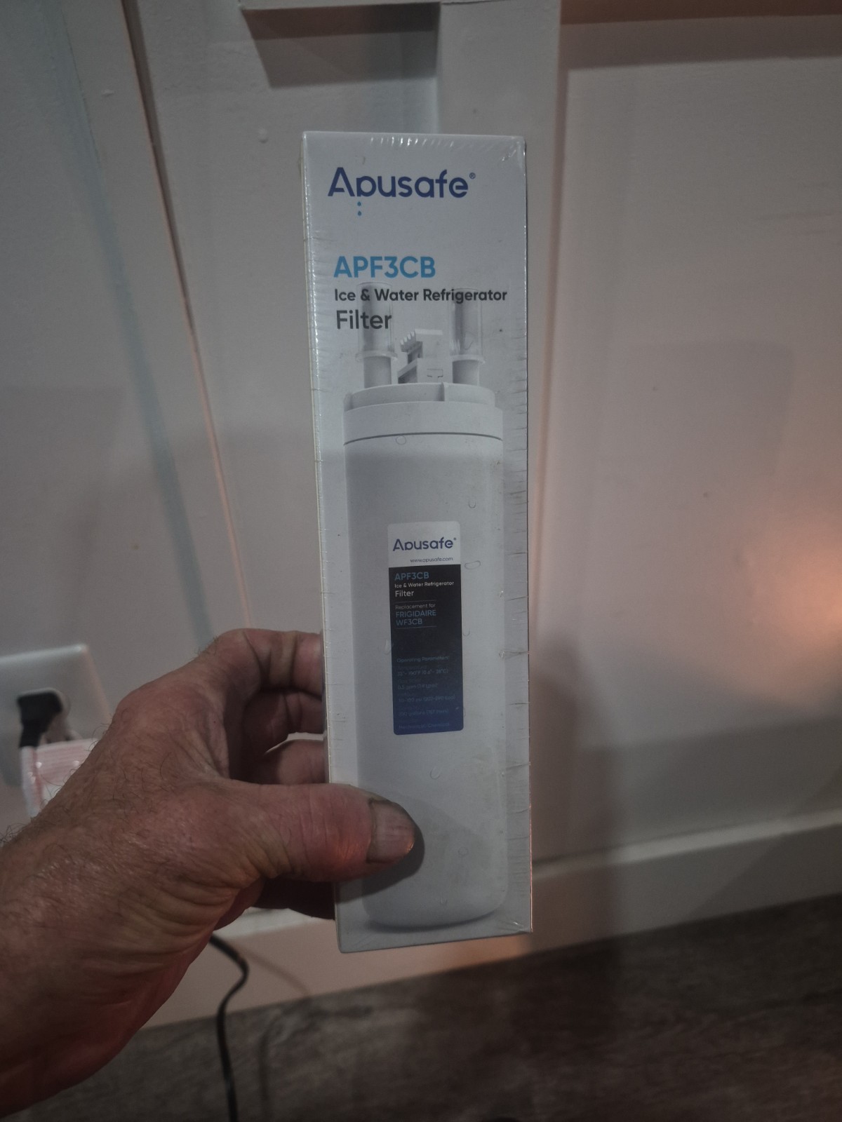 Apusafe apf3cb ice and water filter Replacement for Frigidaire Wf3cb