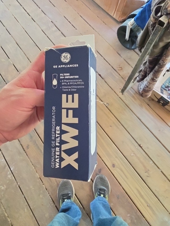 GE XWFE Refrigerator Water Filter – White New Without Chip/ NIB