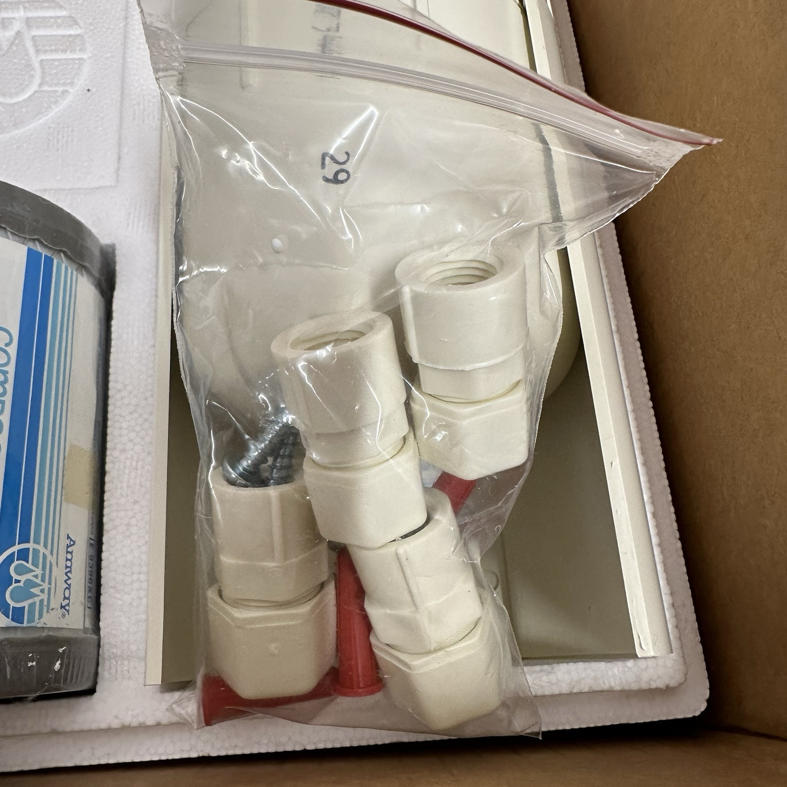 Amway E-9395 R2 Compact Water Treatment System with Sealed E-9396 Filter New