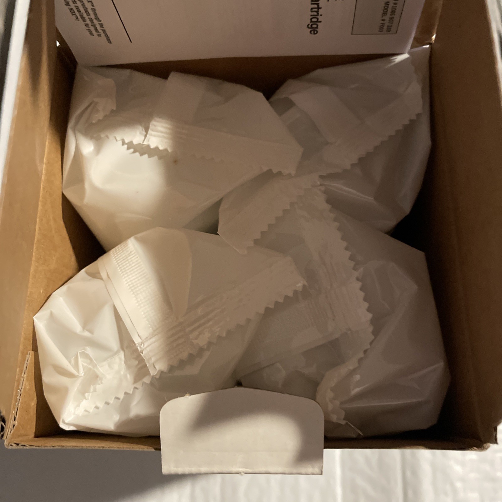 HDX F003 8-Pack Universal Water Filter Cartridges (Compatible W/ Brita Pitchers)