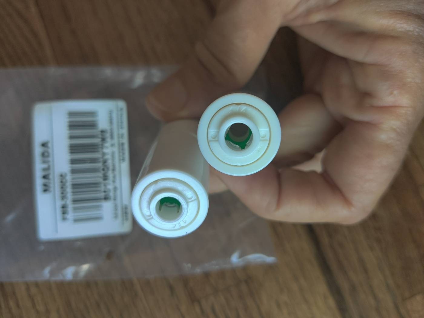 2 Pack 1/4″ Quick Connect Flow Restrictors 300cc for 50 Gpd Reverse Osmosis