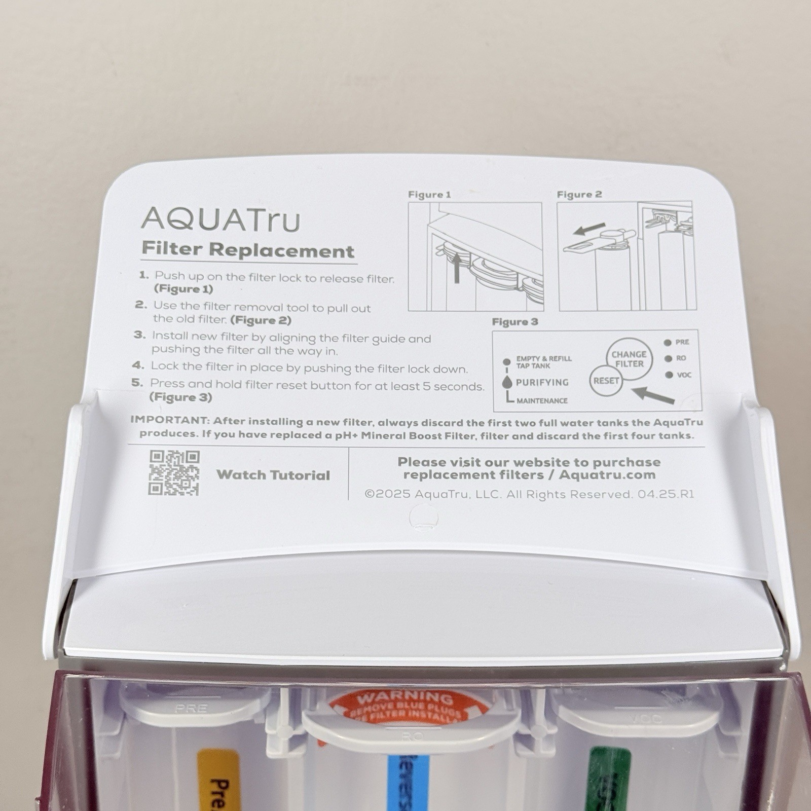AQUATRU Carafe Countertop Reverse Osmosis Water Purifier No Filters Comes In Box