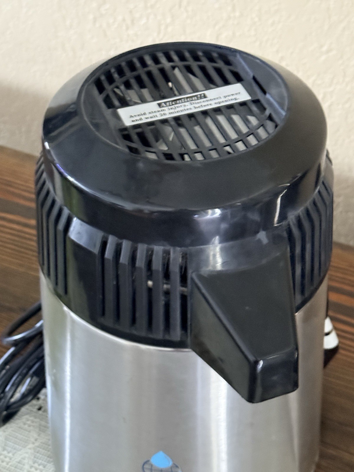 MegaHome MH943S Counter Top Water Distiller Black & Stainless No Pitcher – Used