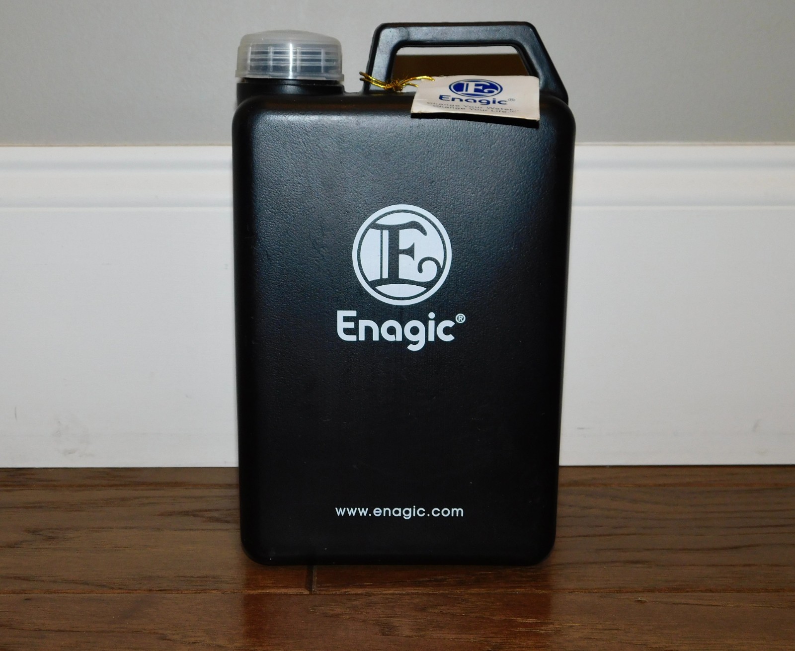 Enagic 2 Liter Black Water Bottle BPA Free Strong Acidic Alkaline Ionized