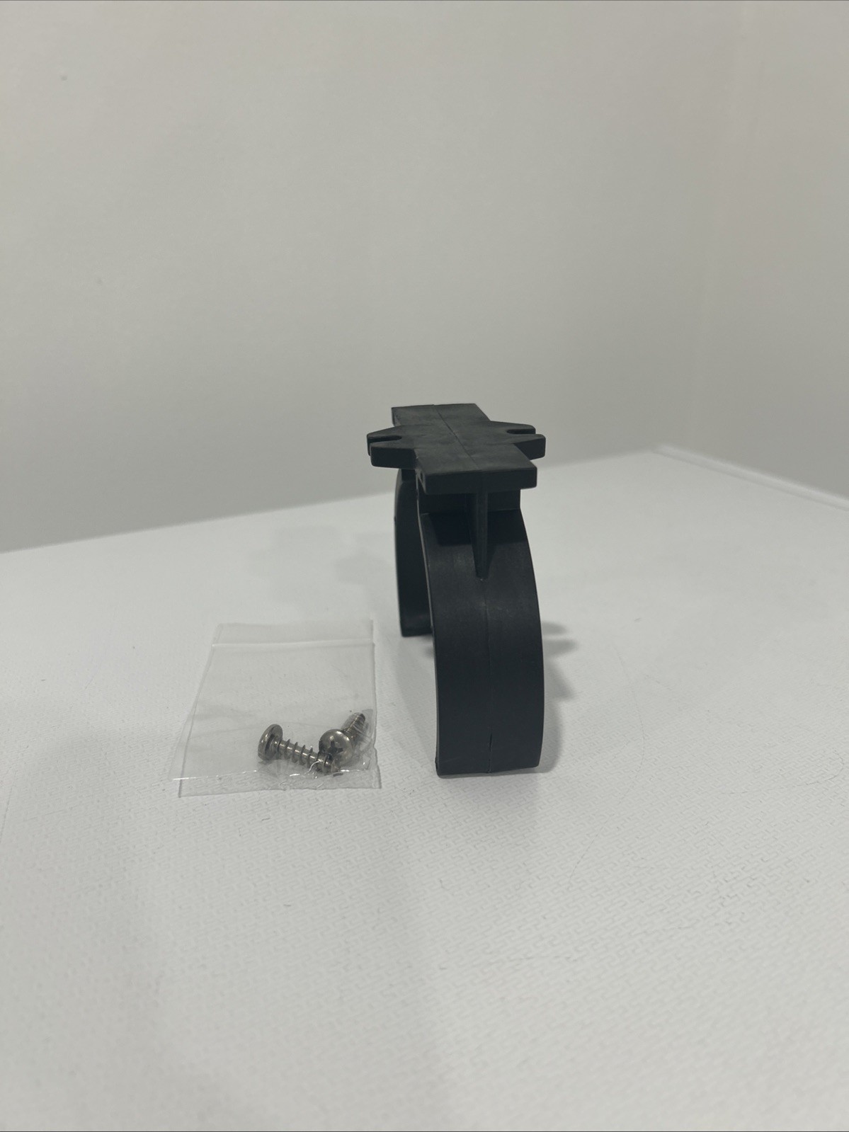 Aquatec ERP-500/ERP-1000 Permeate Pump Mounting Bracket/Mounting Clip