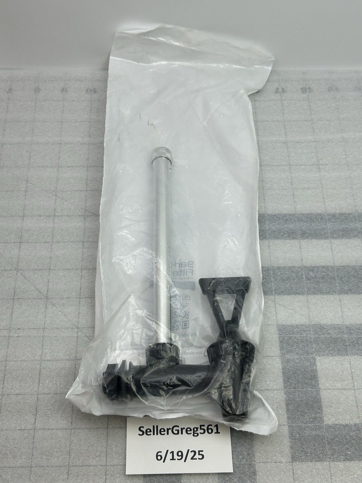 Berkey Sight Glass Spigot 8 in for for Royal Berkey Gravity-Fed Water Systems