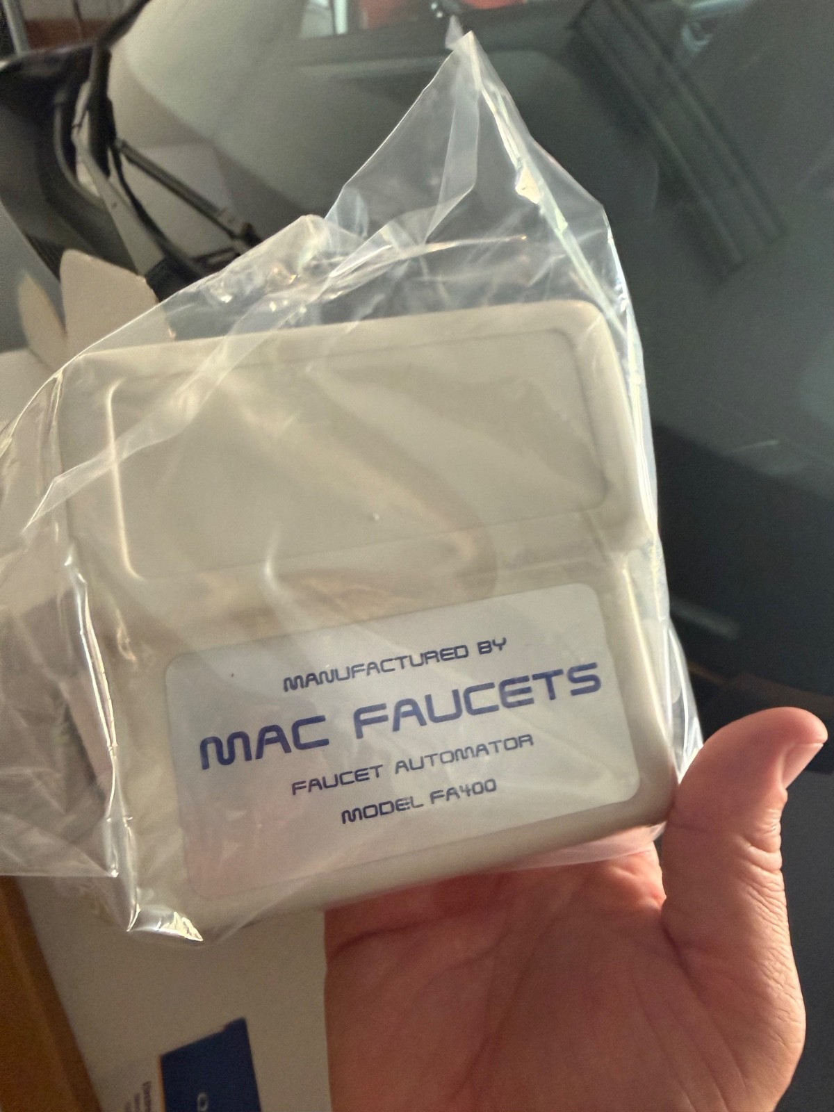 MAC Faucets FA400 Automatic Touchless Faucet – Polished Gold – New Open Box
