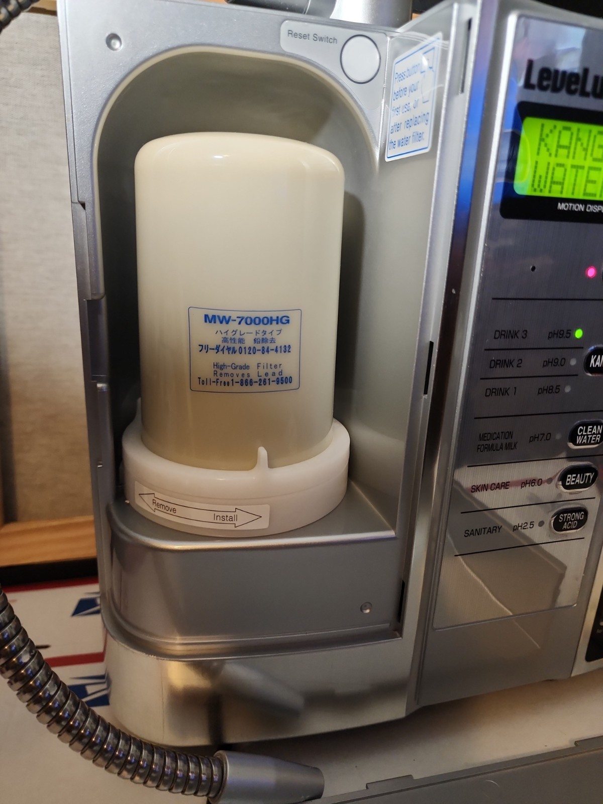 Enagic Leveluk SD501 Platinum Alkaline Ionizer Water Filter Silver