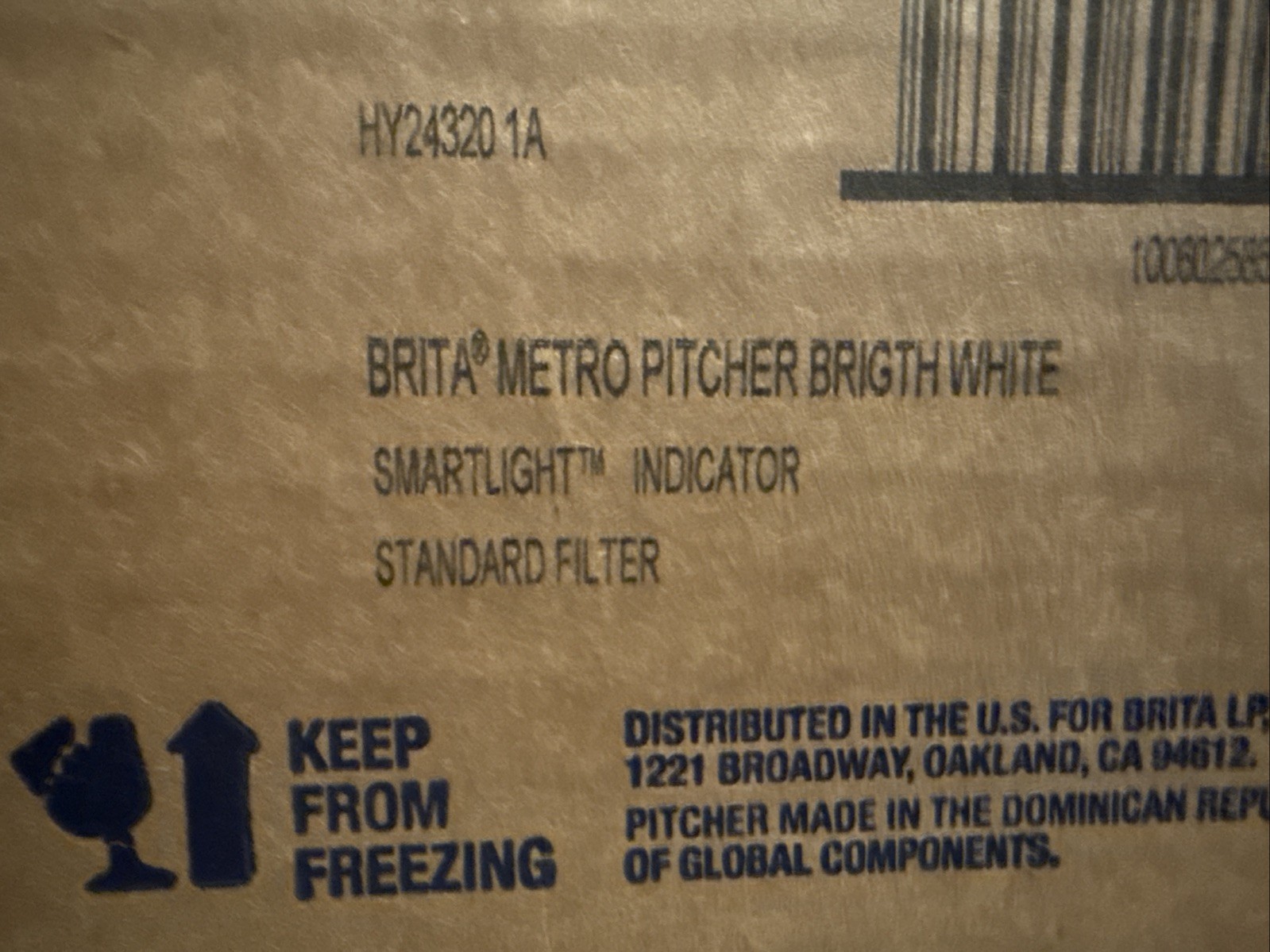 Brita Metro Water Filter Pitcher 6 Cup BPA-Free + 1 Brita Filter, open box.