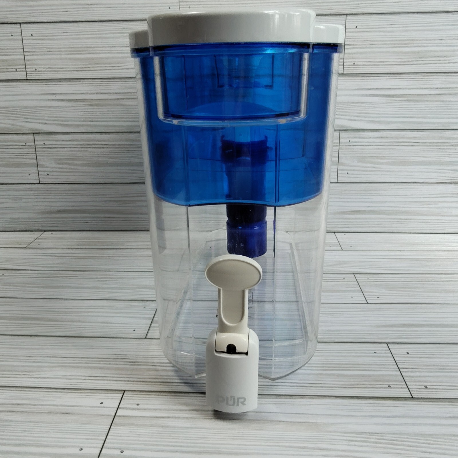 Classic Pur Blue/White Plastic 30 Cup Water Dispenser Filtration System
