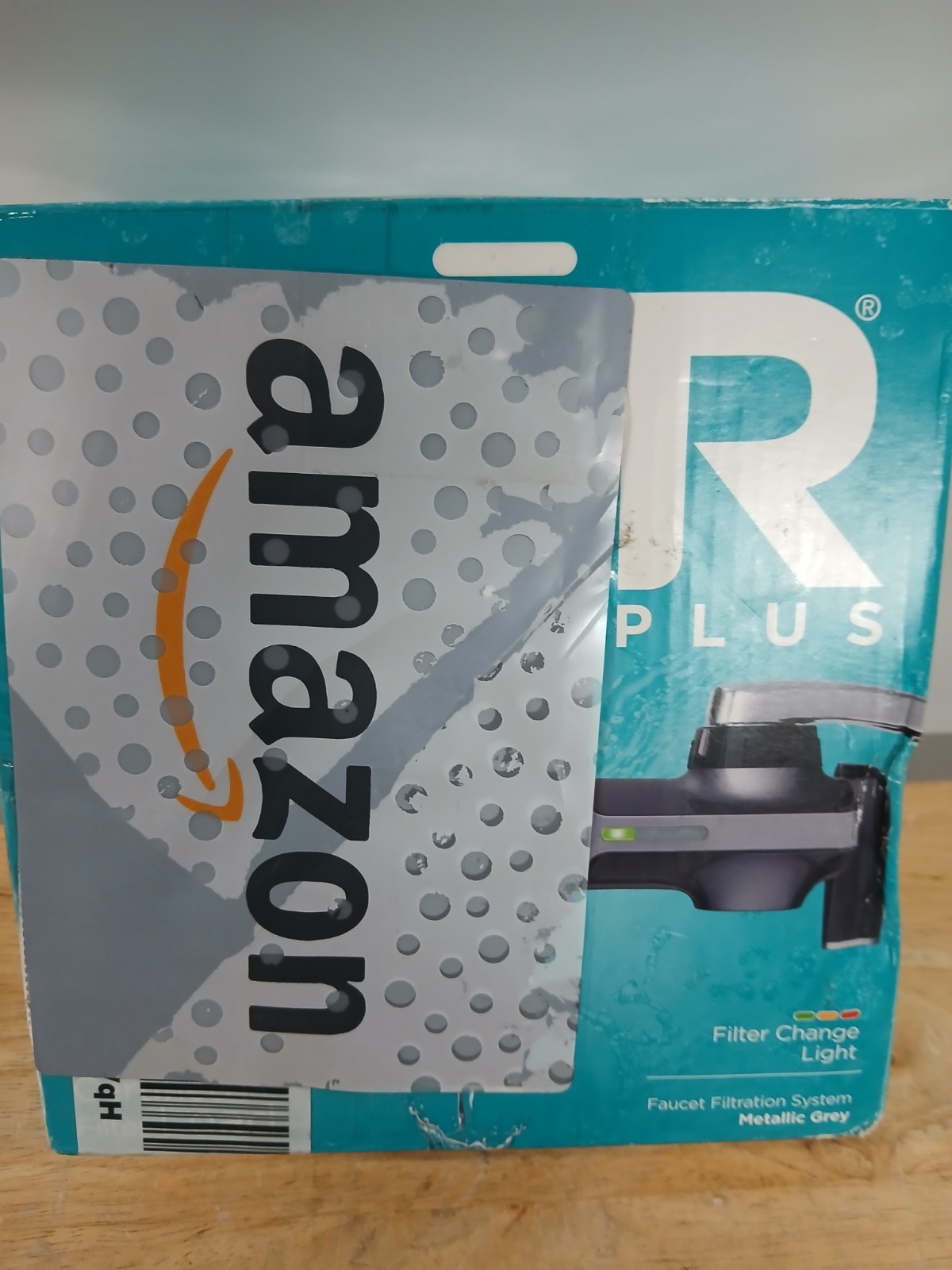 PUR PLUS Faucet Filtration System – Metallic Gray (PFM350V)