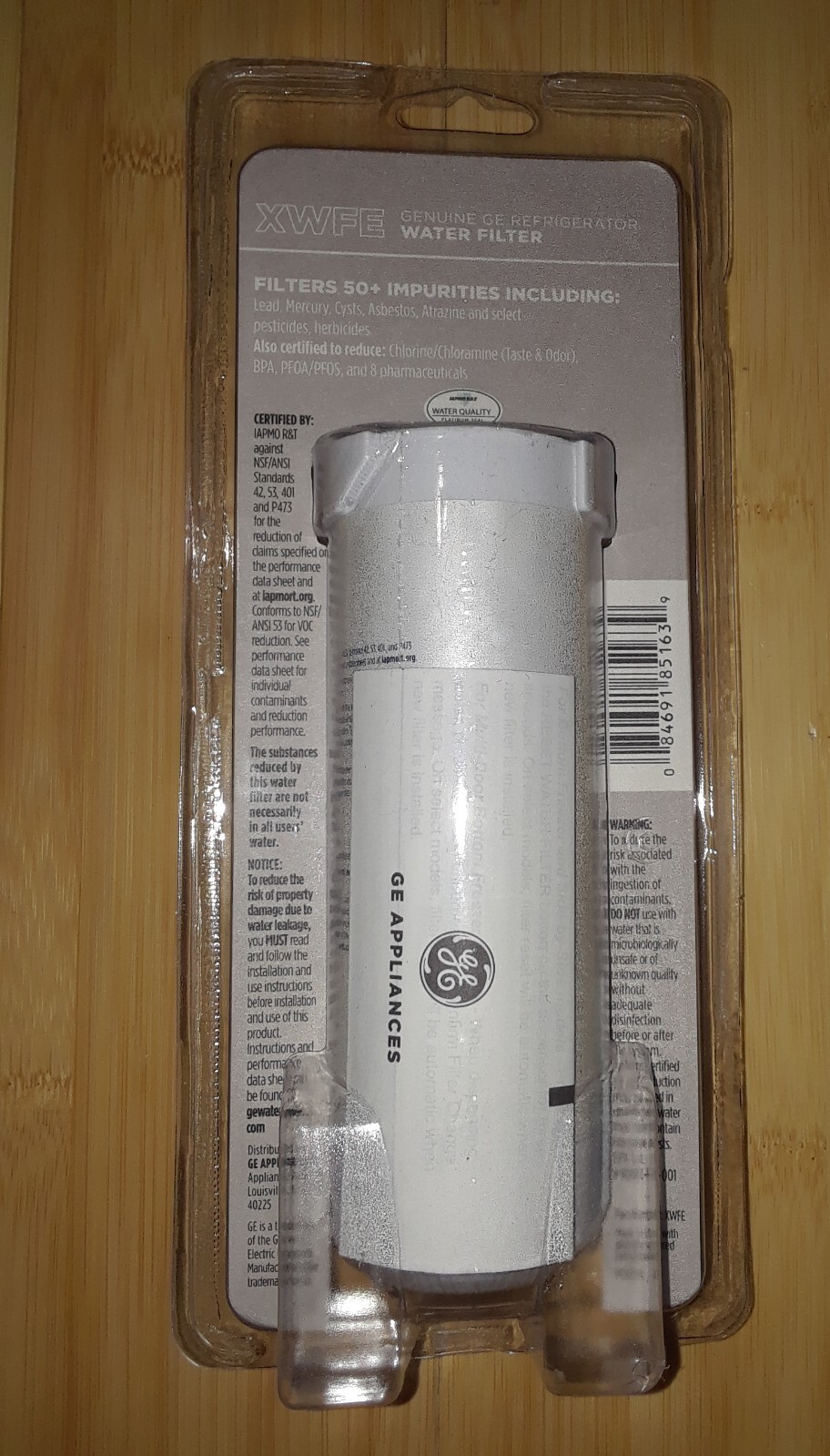 One Sealed Genuine XWFE Replacement Water Filter for Compatible GE Refrigerators