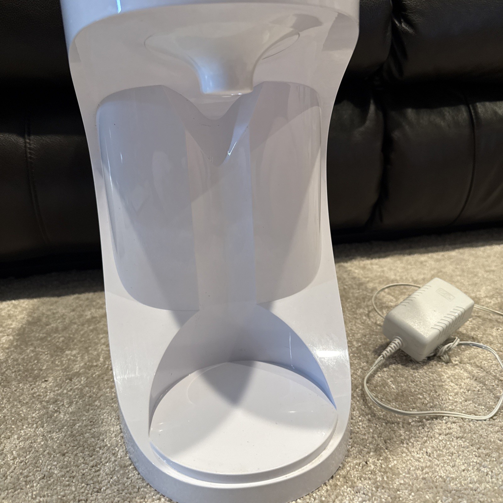 AQUATRU Carafe Countertop Reverse Osmosis Water Purifier No Filters AT100