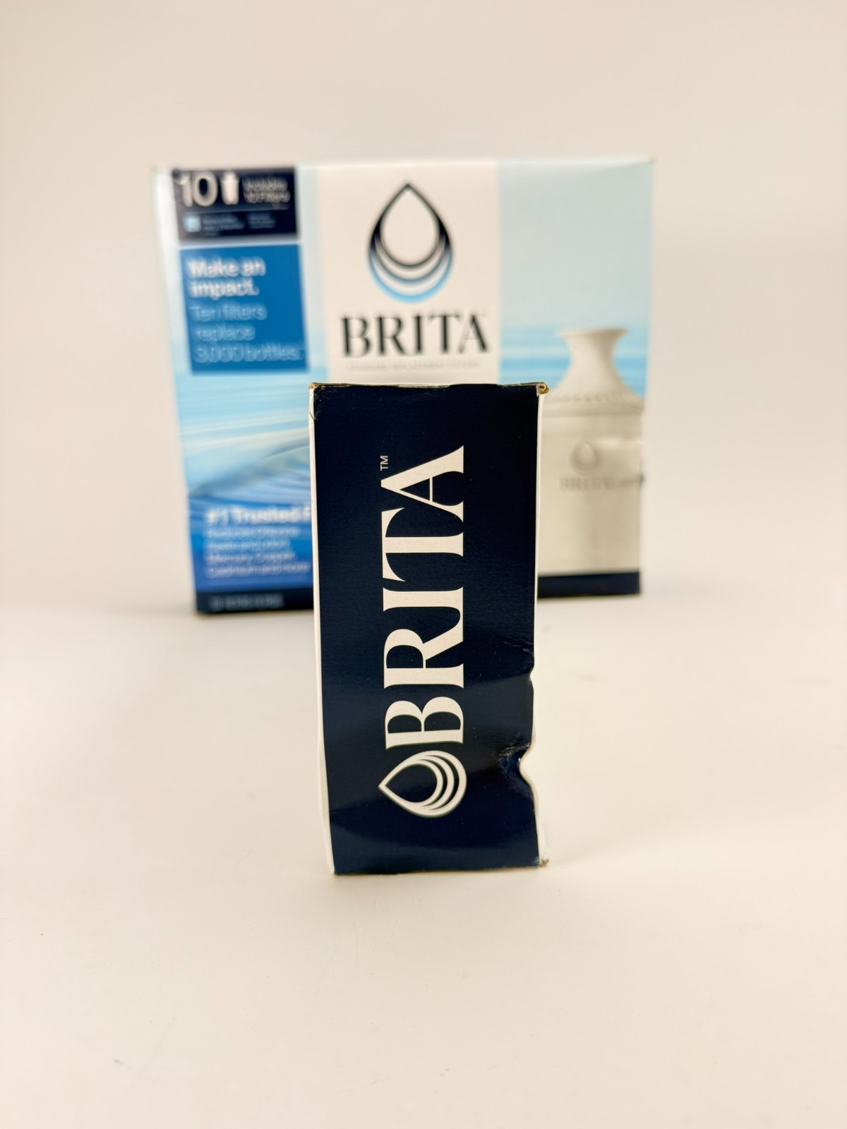 Brita 987554 Pitcher Replacement Filters – 10 Pack- Damaged Box- See Pictures