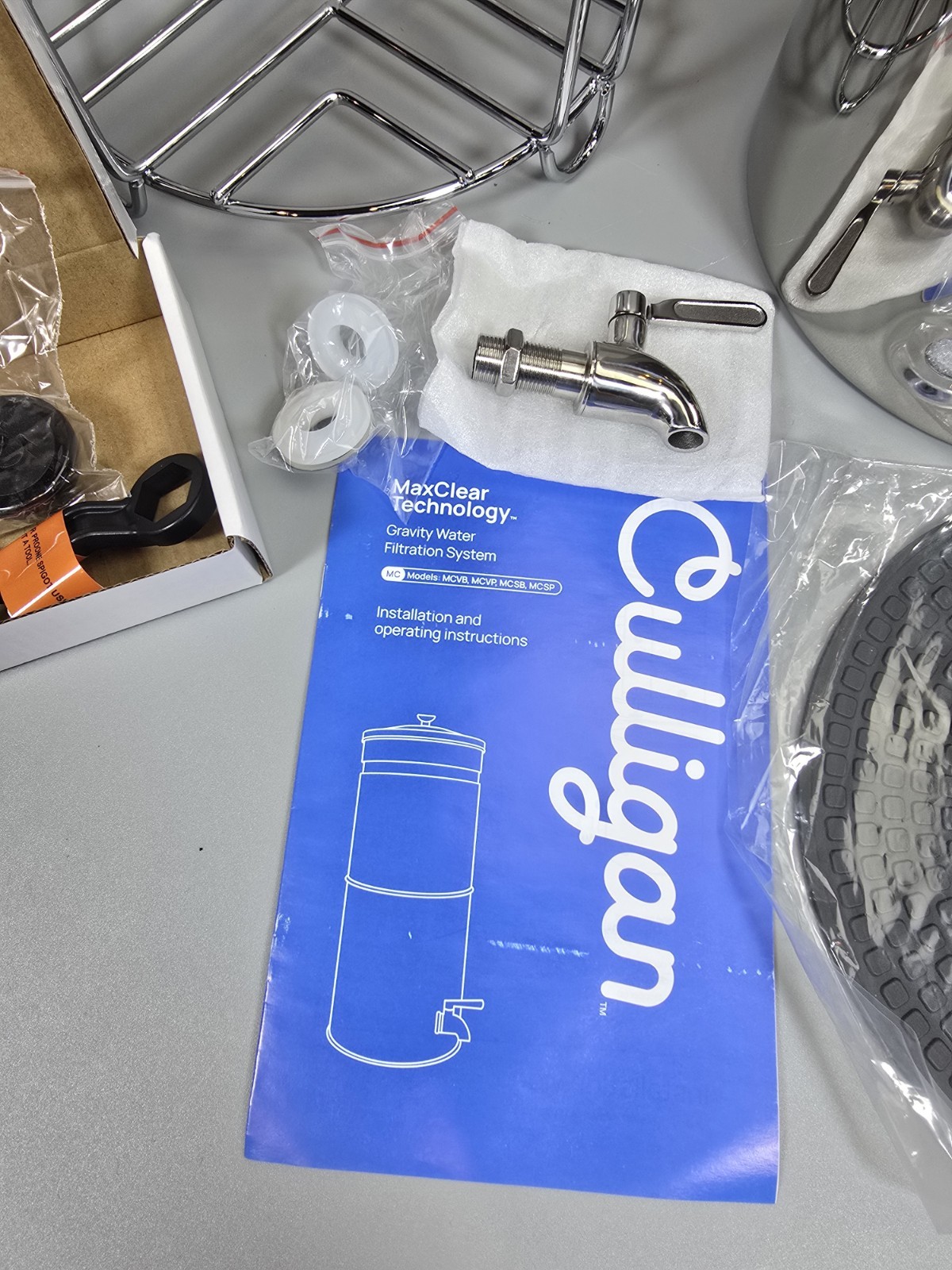 w/Filters Culligan MaxClear Technology 2.25 Gallon Gravity Water Filter System