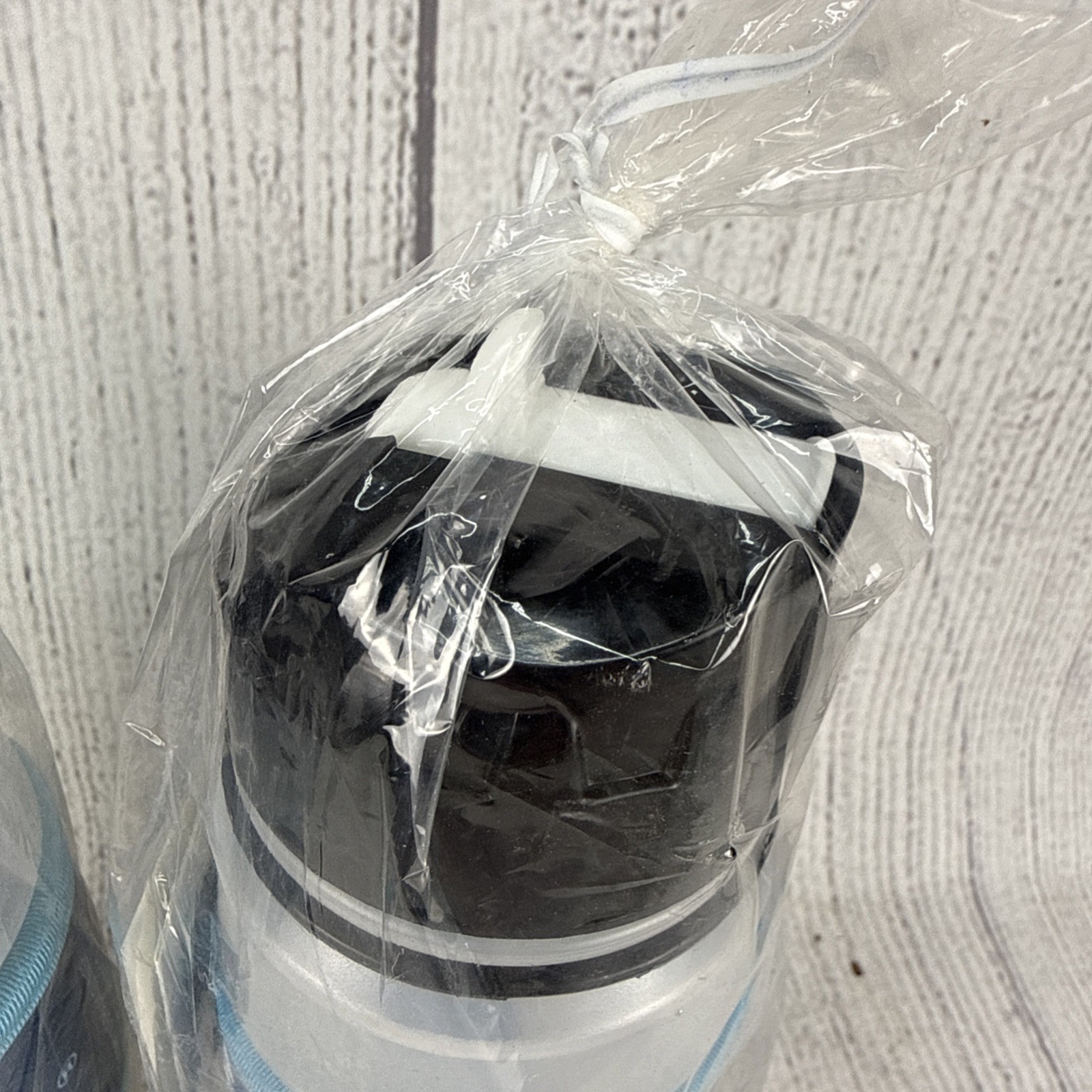 2 Seychelle Extreme 28oz Radiological Ionic Micron Flip Top Water Filter Bottle