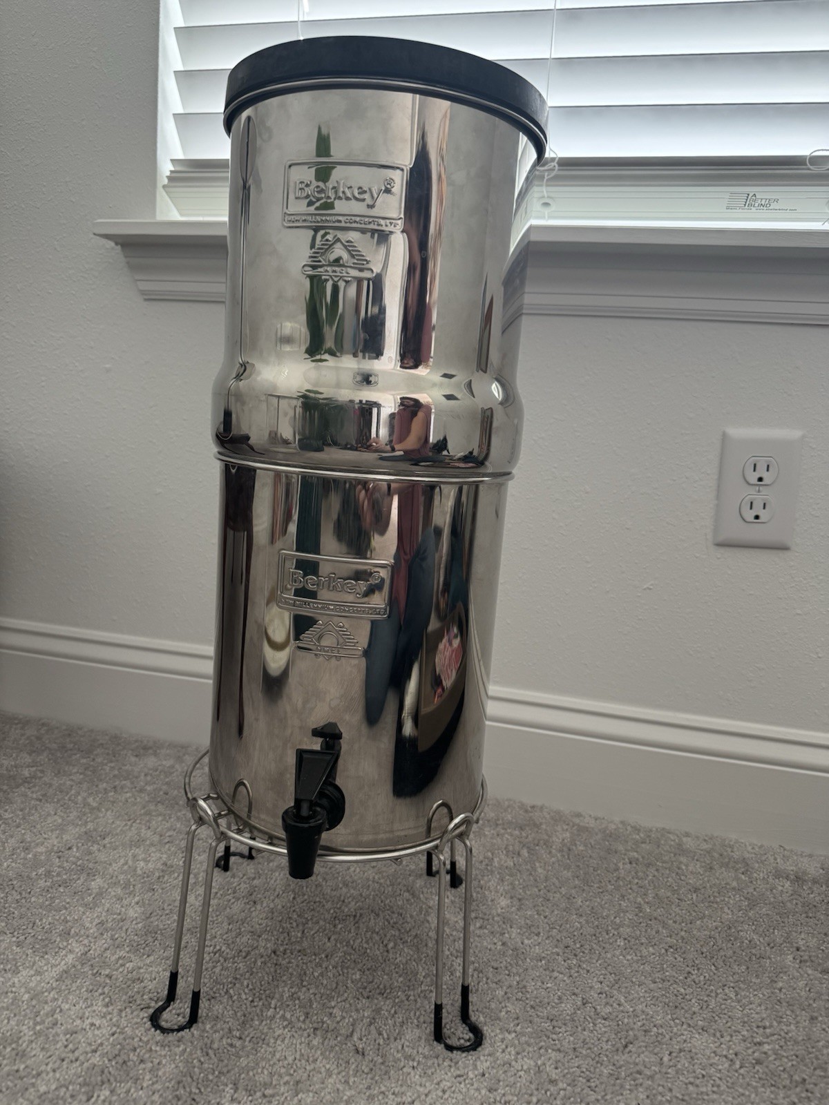 Big Berkey Water Filter System 2.25 Gallon Stainless Steel 19” With Stand