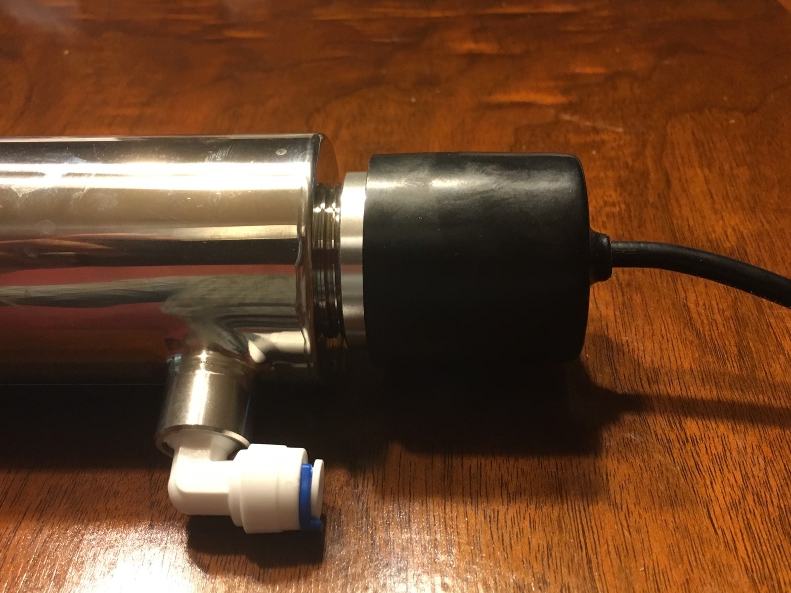 Ultraviolet UV Light Water Filter 6W Stainless Steel Chamber w 1/4″ Fittings