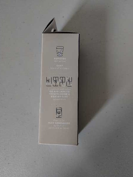 GE Appliances XWF -NO CHIP- Refrigerator Water Filter Genuine OEM Replacement
