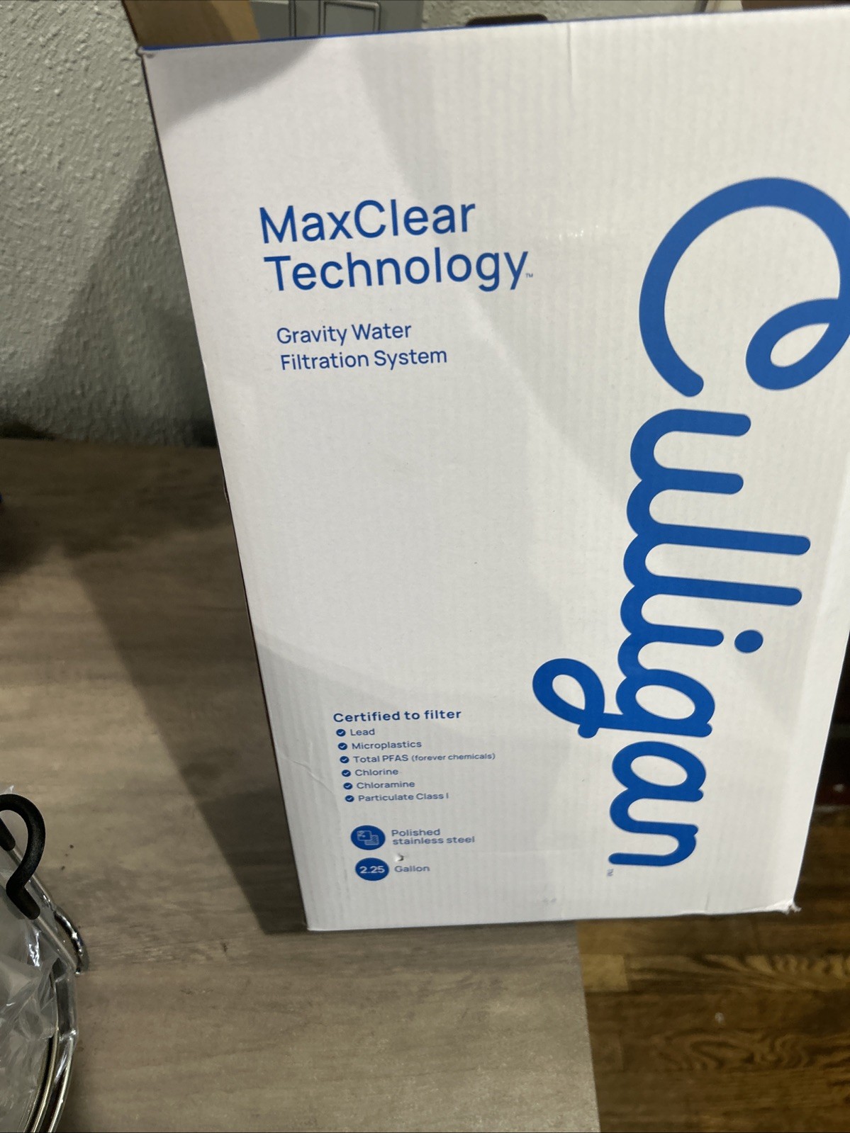 Culligan MaxClear Technology 2.25 Gallon Gravity Water Filter System W 2 Filters